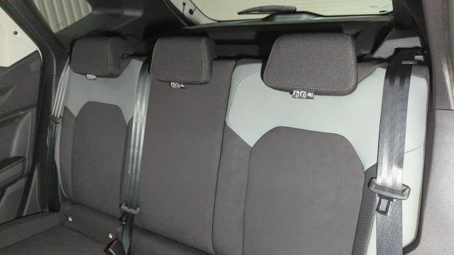 Dacia Duster image 9