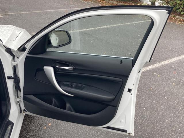 Bmw Série 1 image 5