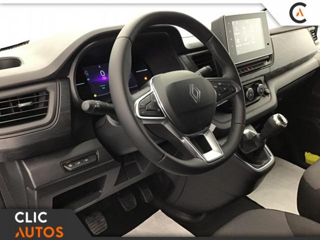 Renault Trafic image 2