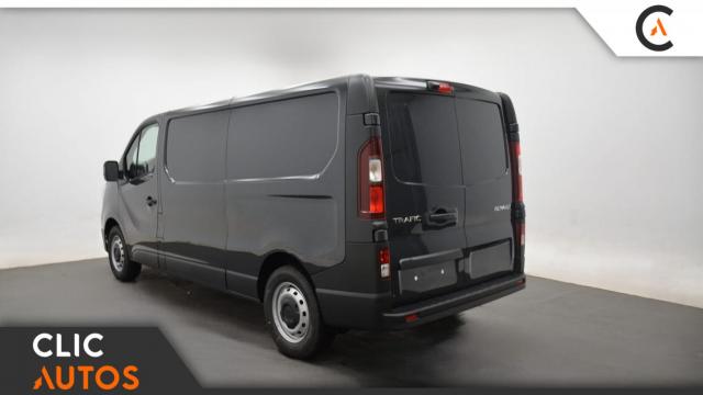 Renault Trafic image 2