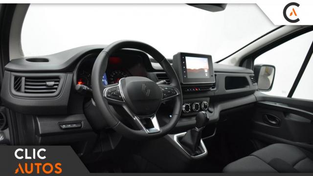 Renault Trafic image 3