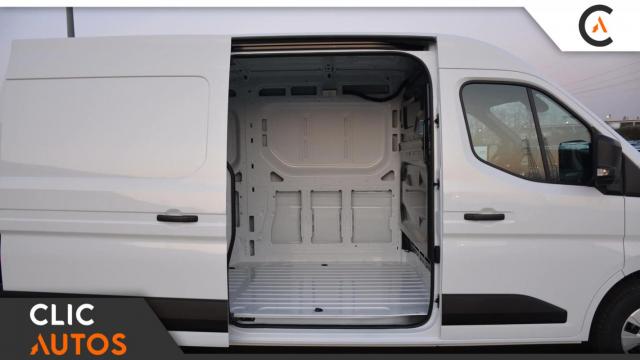 Renault Master image 6