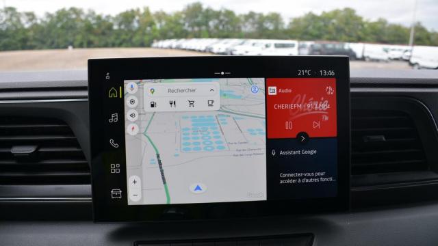 Renault Master image 8