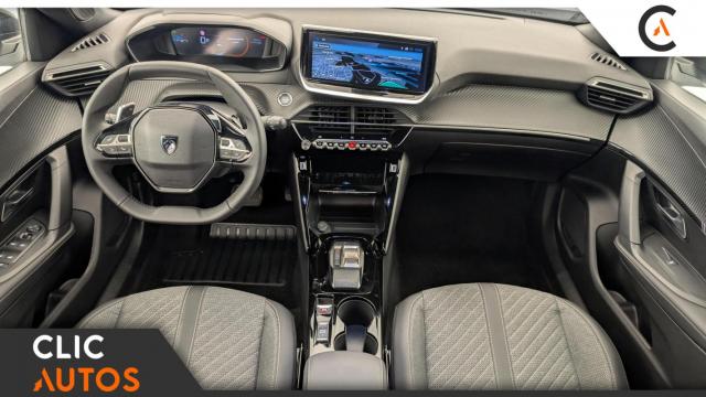Peugeot 2008 image 2