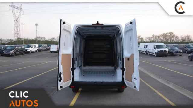 Renault Master image 6