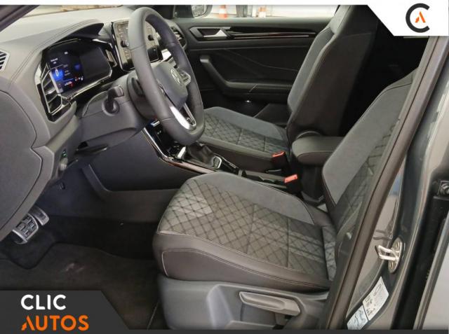 Volkswagen T-Roc image 8