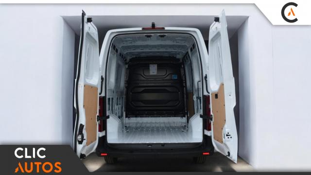 Renault Master image 4