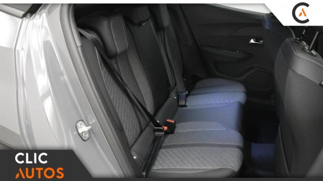Peugeot 2008 image 7