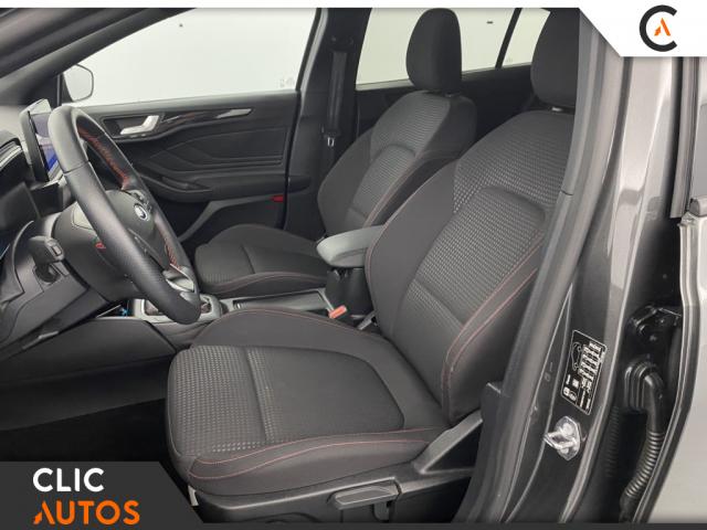 Ford Focus image 2