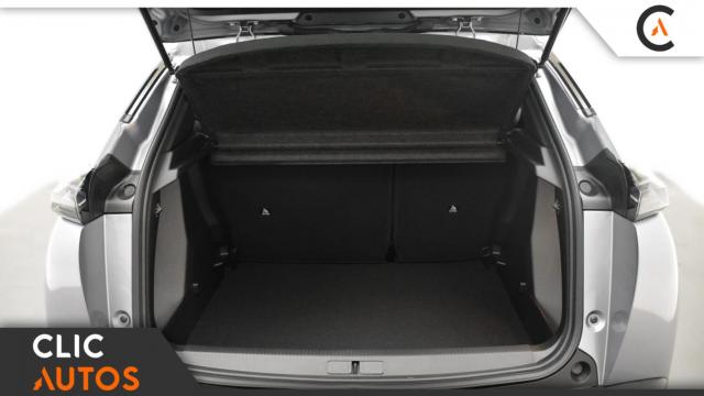 Peugeot 2008 image 2