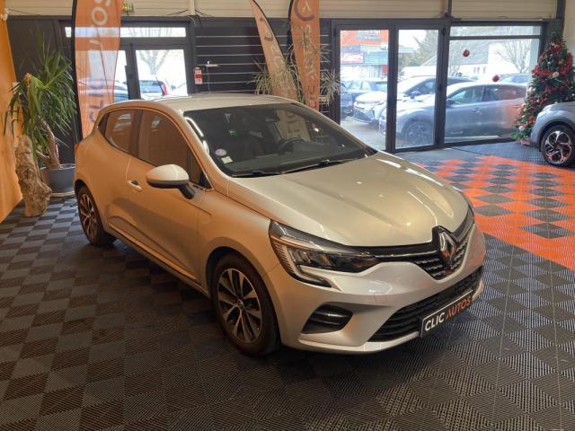 Renault Clio image 7