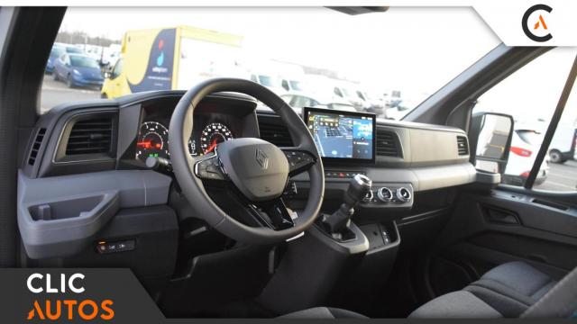 Renault Master image 4