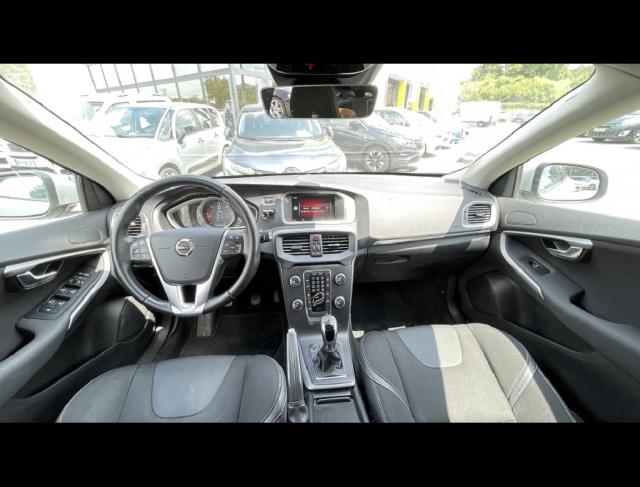 Volvo V40 image 3