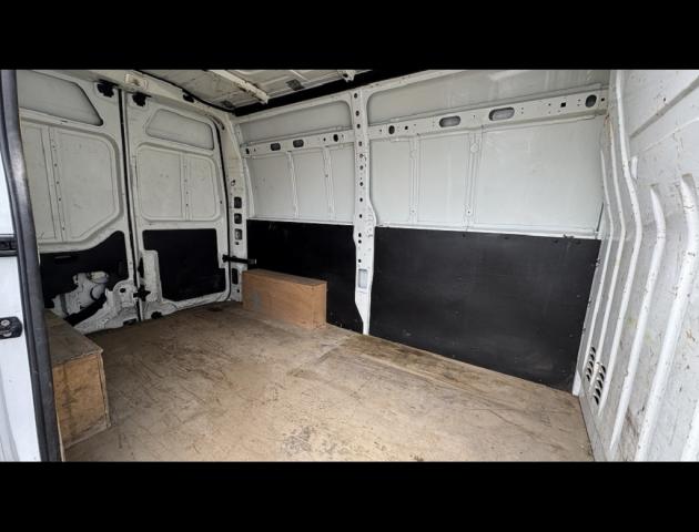 Renault Master image 4