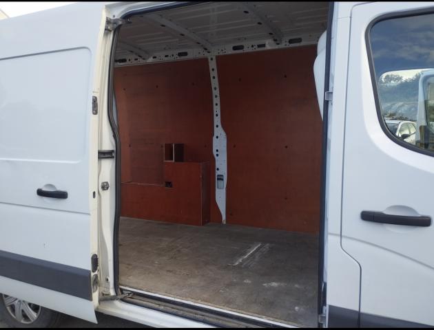 Renault Master image 1