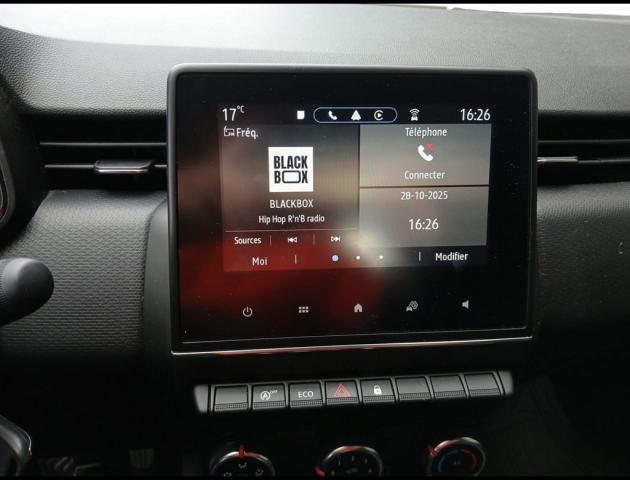 Renault Clio image 2