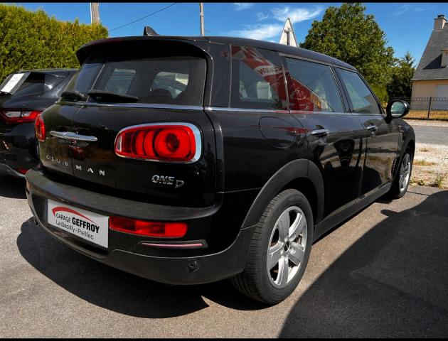 Mini Clubman image 2