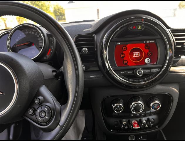 Mini Clubman image 3