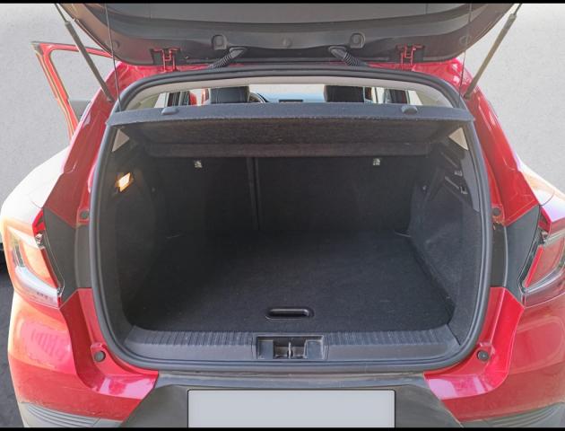 Renault Captur image 1