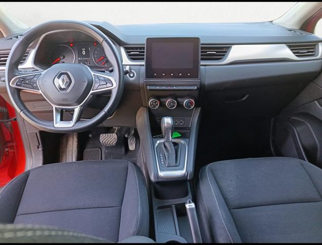 Renault Captur image 2