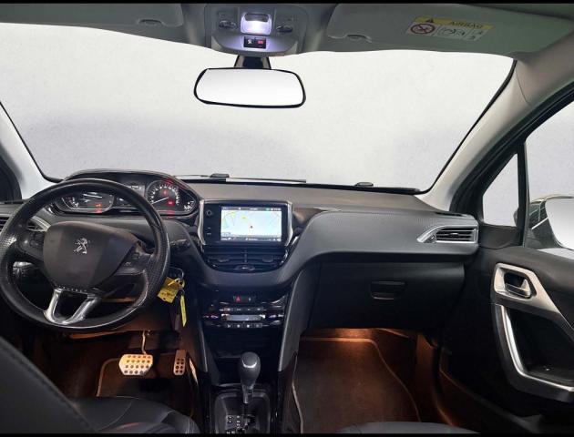 Peugeot 2008 image 4