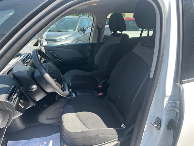Citroen Grand C4 Picasso image 4