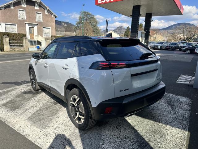 Peugeot 2008 image 2