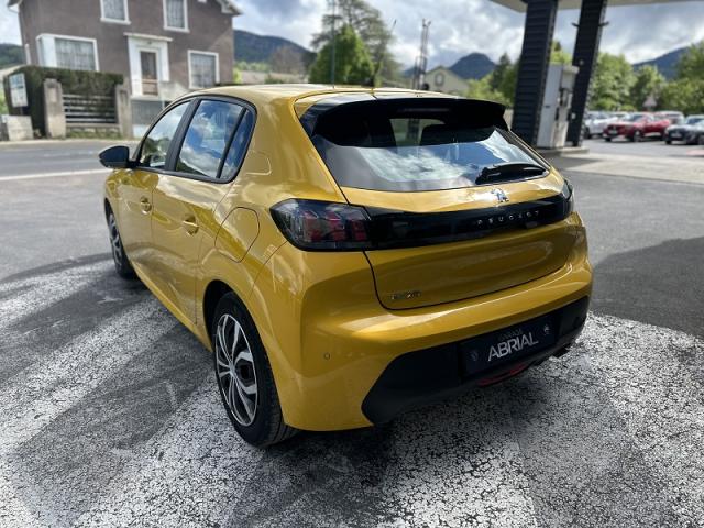 Peugeot 208 image 3