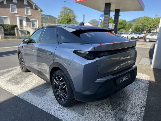 Peugeot 3008 image 2