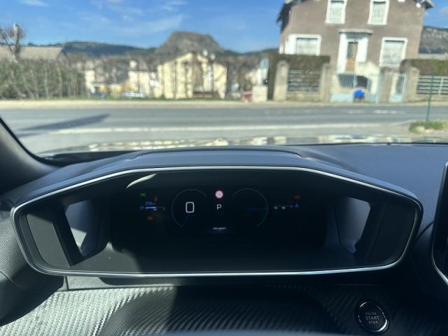 Peugeot 2008 image 4
