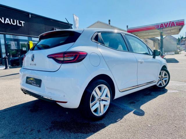 Renault Clio image 9