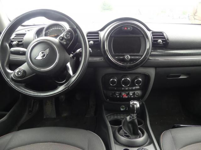 Mini Clubman image 8