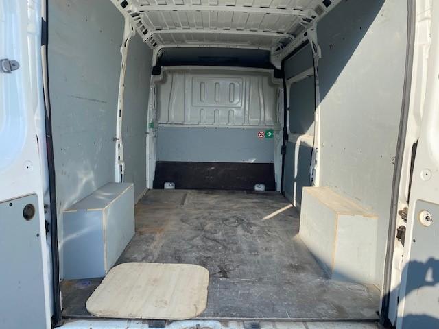 Peugeot Boxer image 4