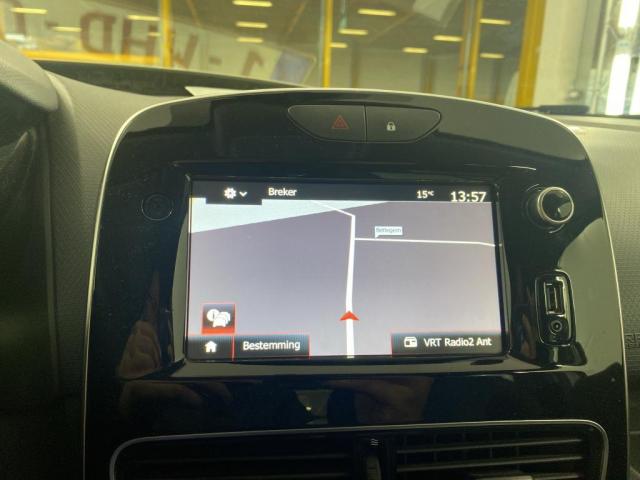 Renault Clio image 1