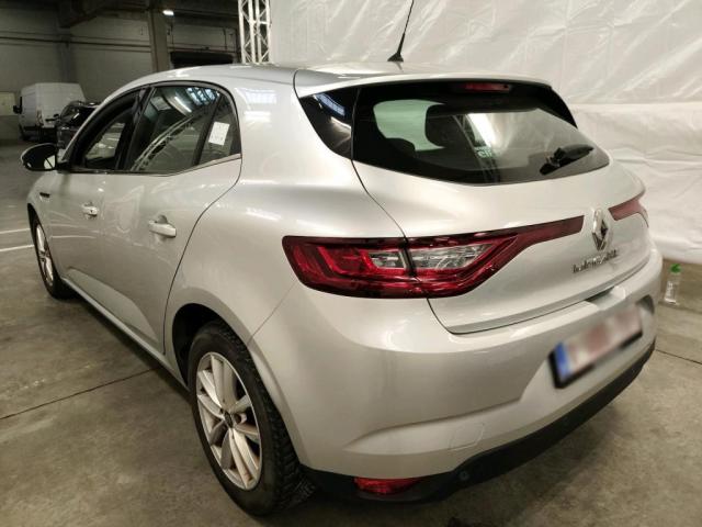 Renault D image 9