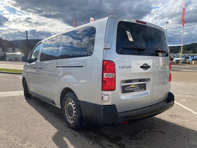 Peugeot Traveller image 9