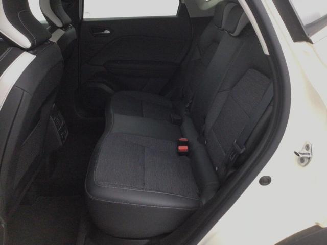 Renault Captur image 6