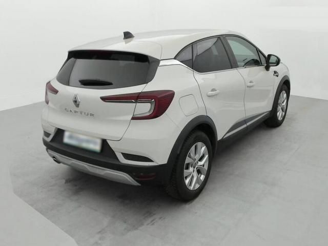 Renault Captur image 9