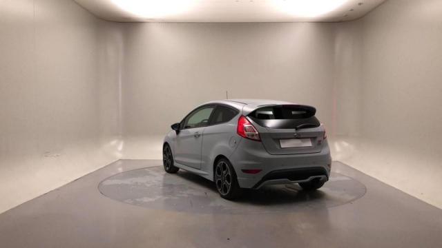 Ford Fiesta image 7