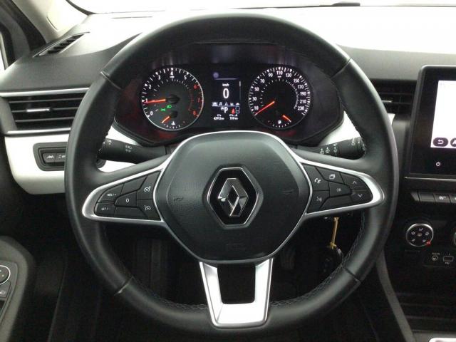 Renault Clio image 9