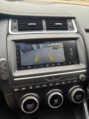 Jaguar E-Pace image 8