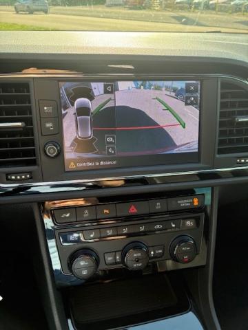 Seat Leon image 1