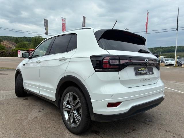 Volkswagen T-Cross image 2