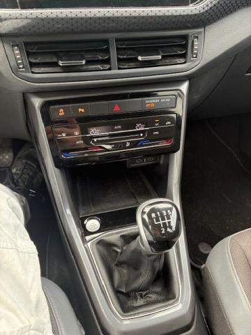 Volkswagen T-Cross image 9