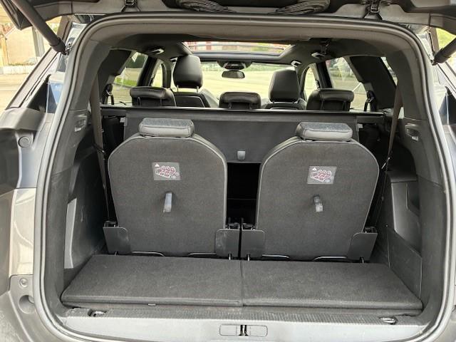 Peugeot 5008 image 7