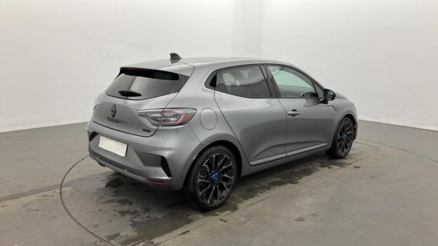 Renault Alpine image 8