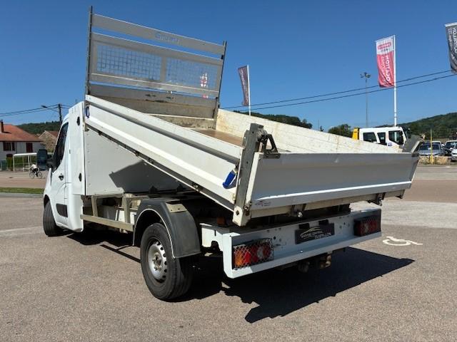 Renault Master image 2