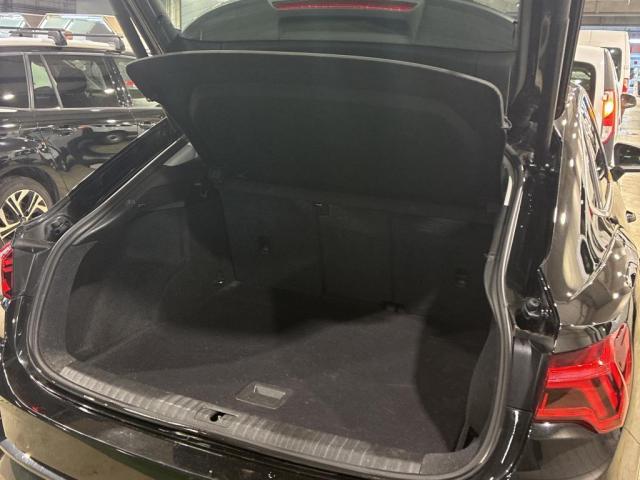 Audi Q3 image 1