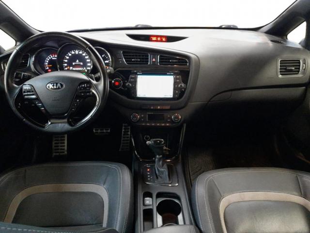 Kia Cee'D image 6