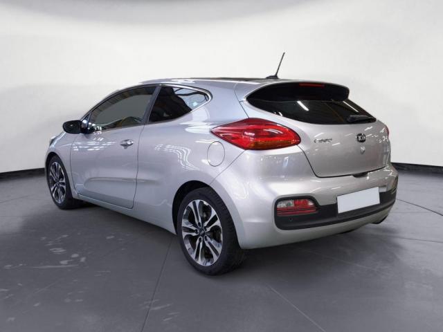 Kia Cee'D image 5
